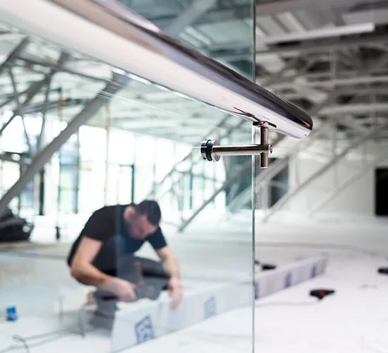 Winter Garden, FL highly skilled glass repair technicians